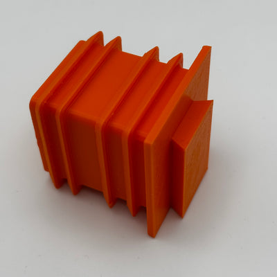 Cube "queue d'aronde"